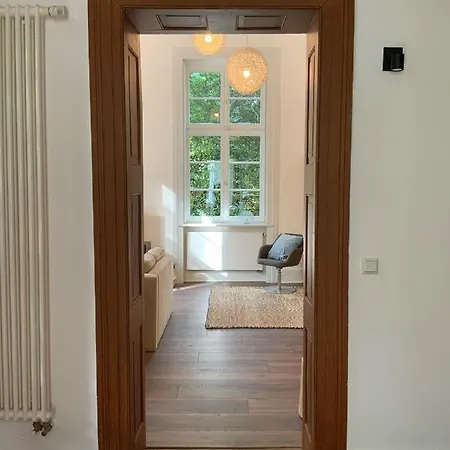 Ministerhaus - 1-2 In Historischer Apartmán Bergkamen